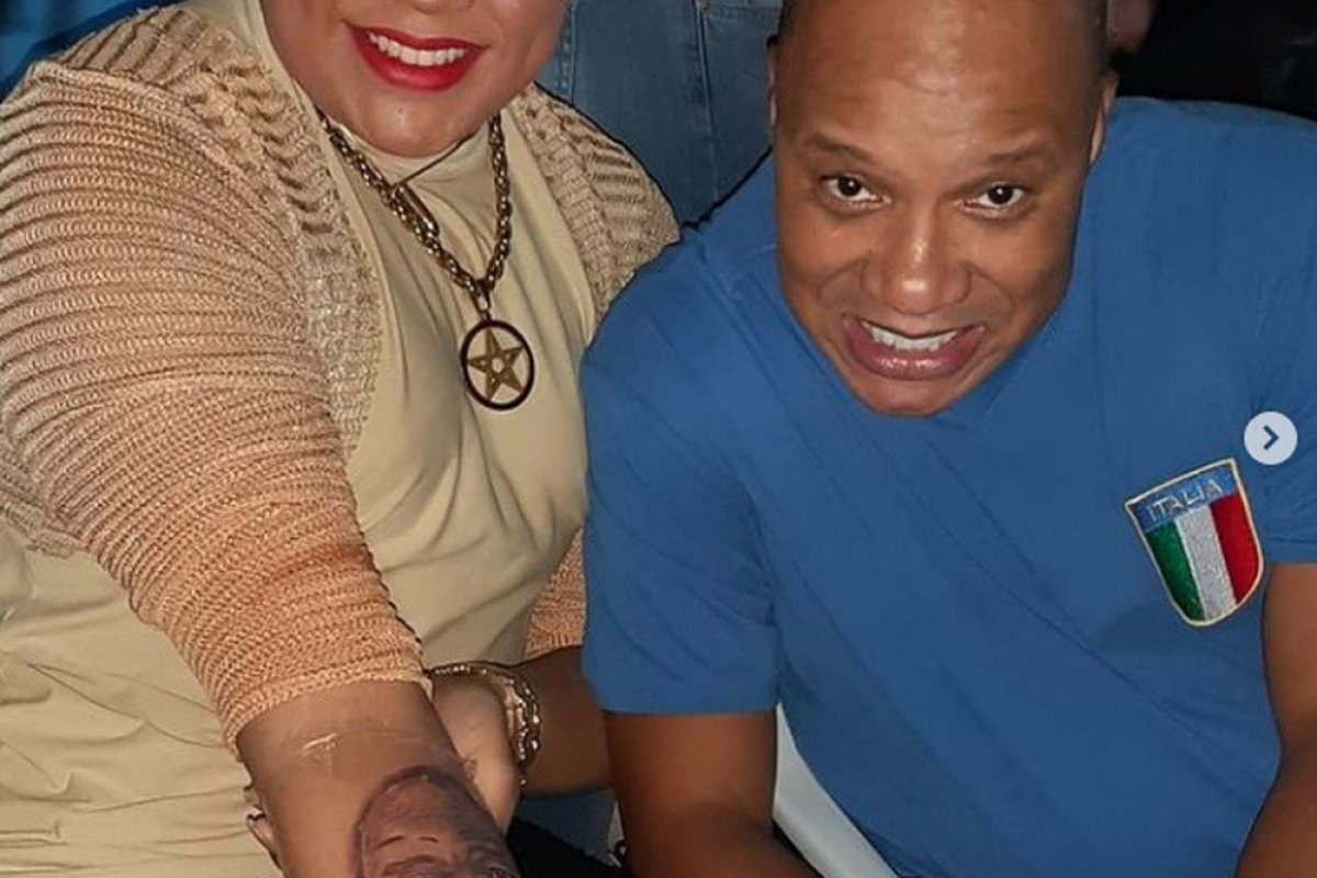 Vocalista do Molejo, Anderson Leonardo vai ser intimado após suspeita de estuprar cantor