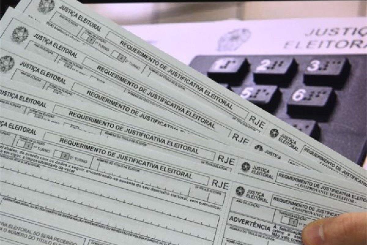TSE confirma suspensão de sanções a eleitores que não justificaram ausência nas eleições 2020 