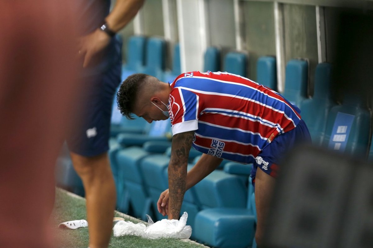 Vídeo: Lesão afasta Índio Ramirez do Bahia por 6 meses