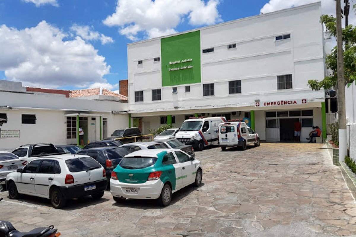 Jovem é socorrido após ser atacado pelo tio em Jacobina