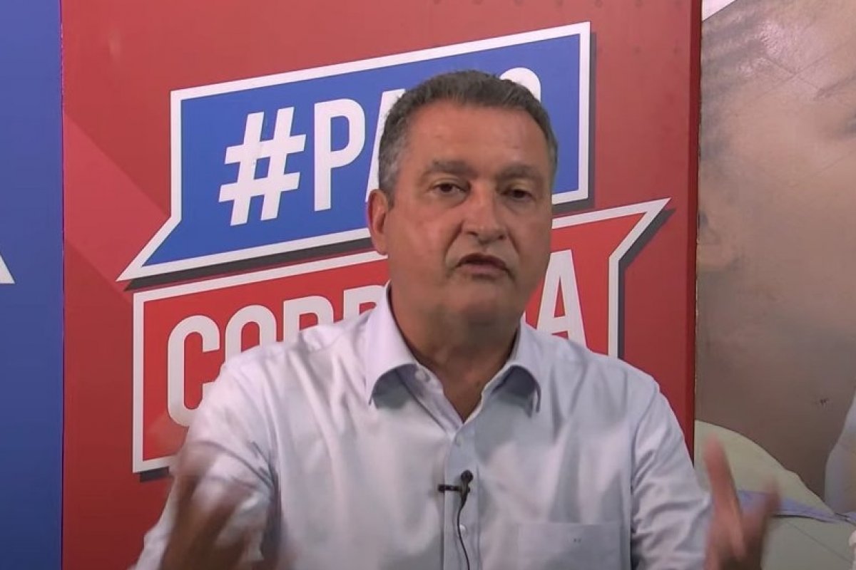 "A autorização vai ser dada a todos ao mesmo tempo", diz Rui Costa sobre volta as aulas 