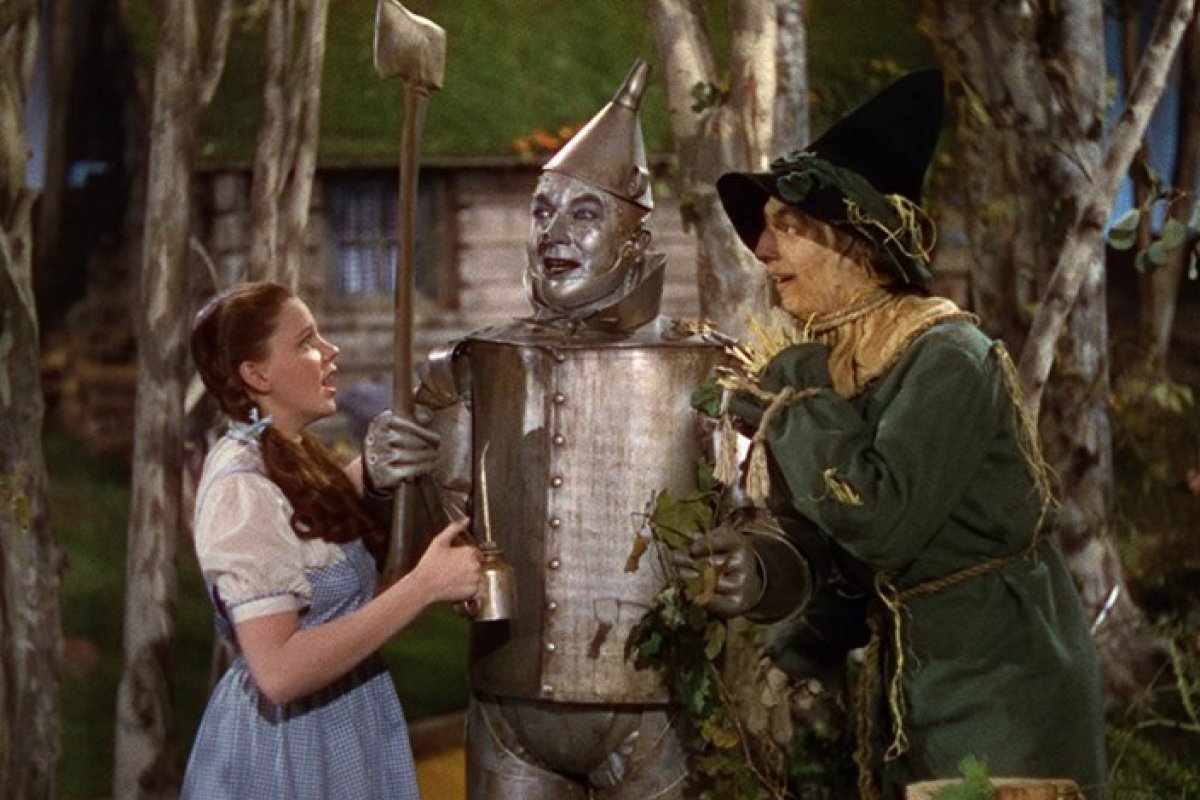  Diretora de Watchmen comandará remake de O Mágico de Oz