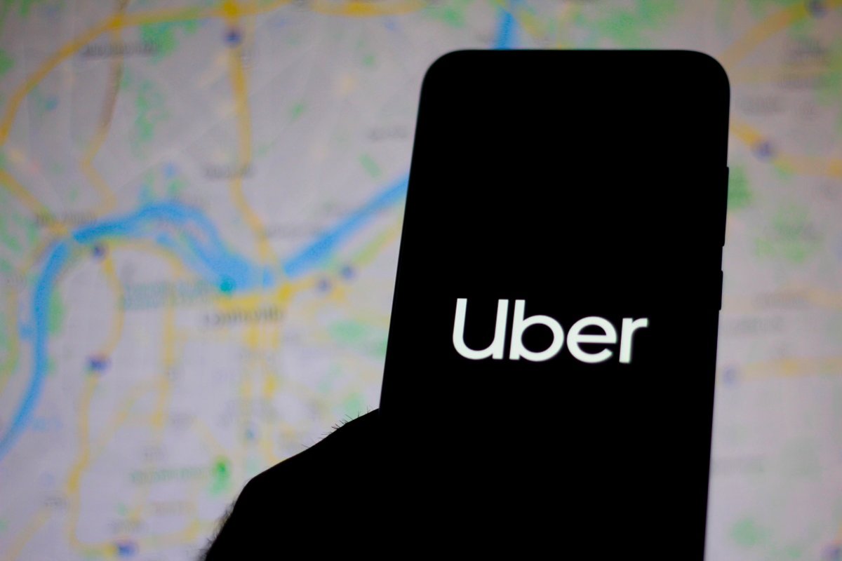 Uber deve aceitar bitcoin como forma de pagamento, revela CEO