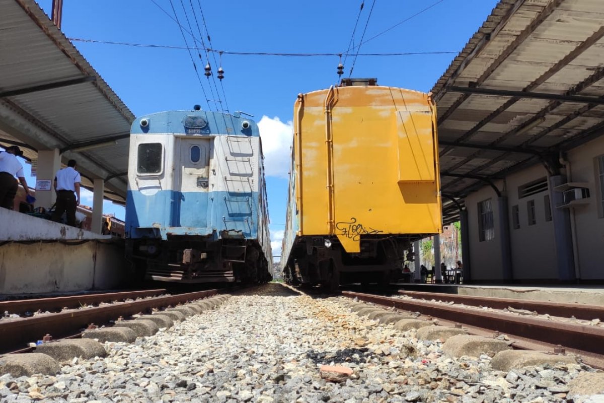 Suspensão dos trens fará com que usuários gastem 8 vezes mais para pegar ônibus 