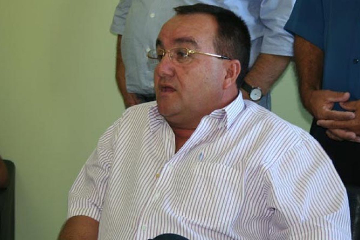 Justiça determina bloqueio de bens de prefeito de Candiba, no sudoeste da Bahia