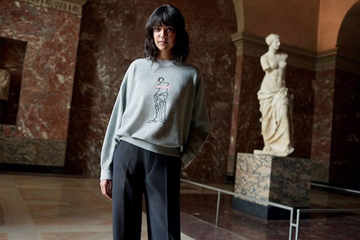 Marca lança parceria com o Museu do Louvre, de Paris 