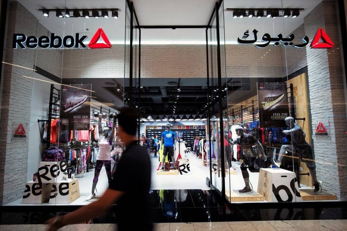 Adidas planeja venda de Reebok, avaliada em mais de U$ 1bilhão