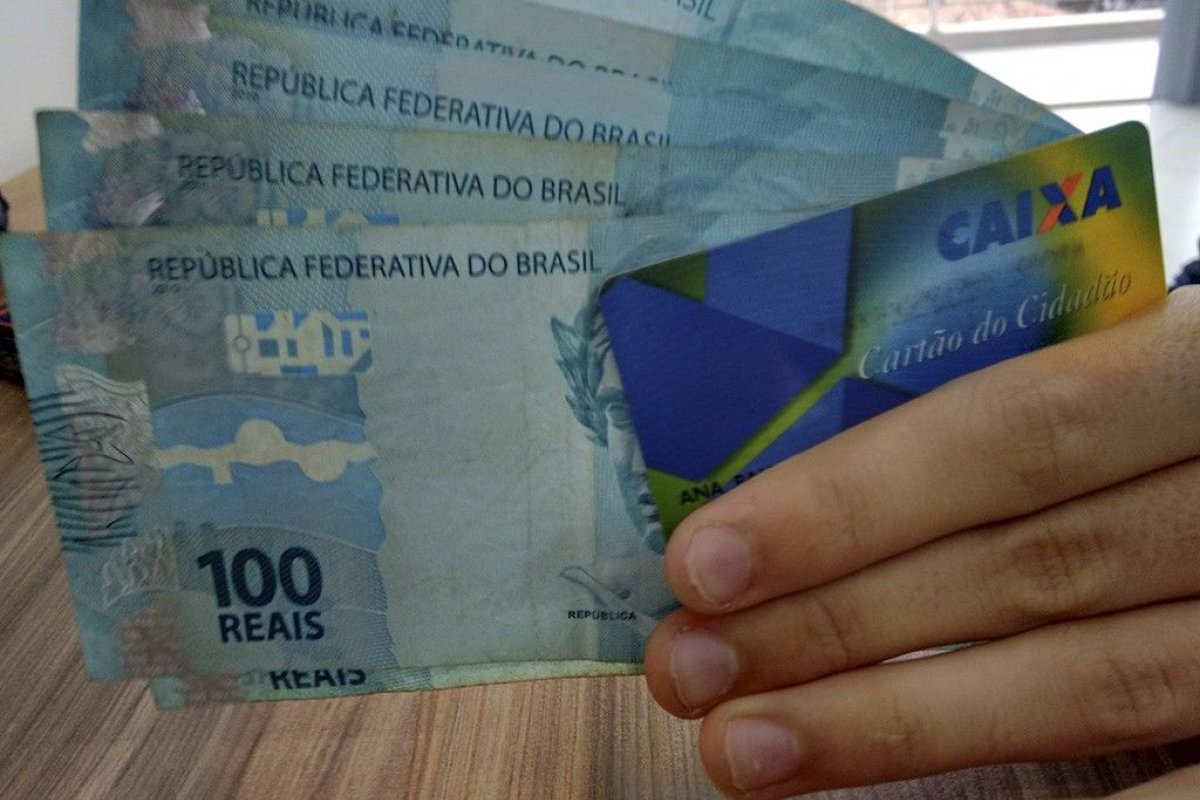 Mais de 8 milhões de brasileiros ainda não sacaram o PIS/Pasep 