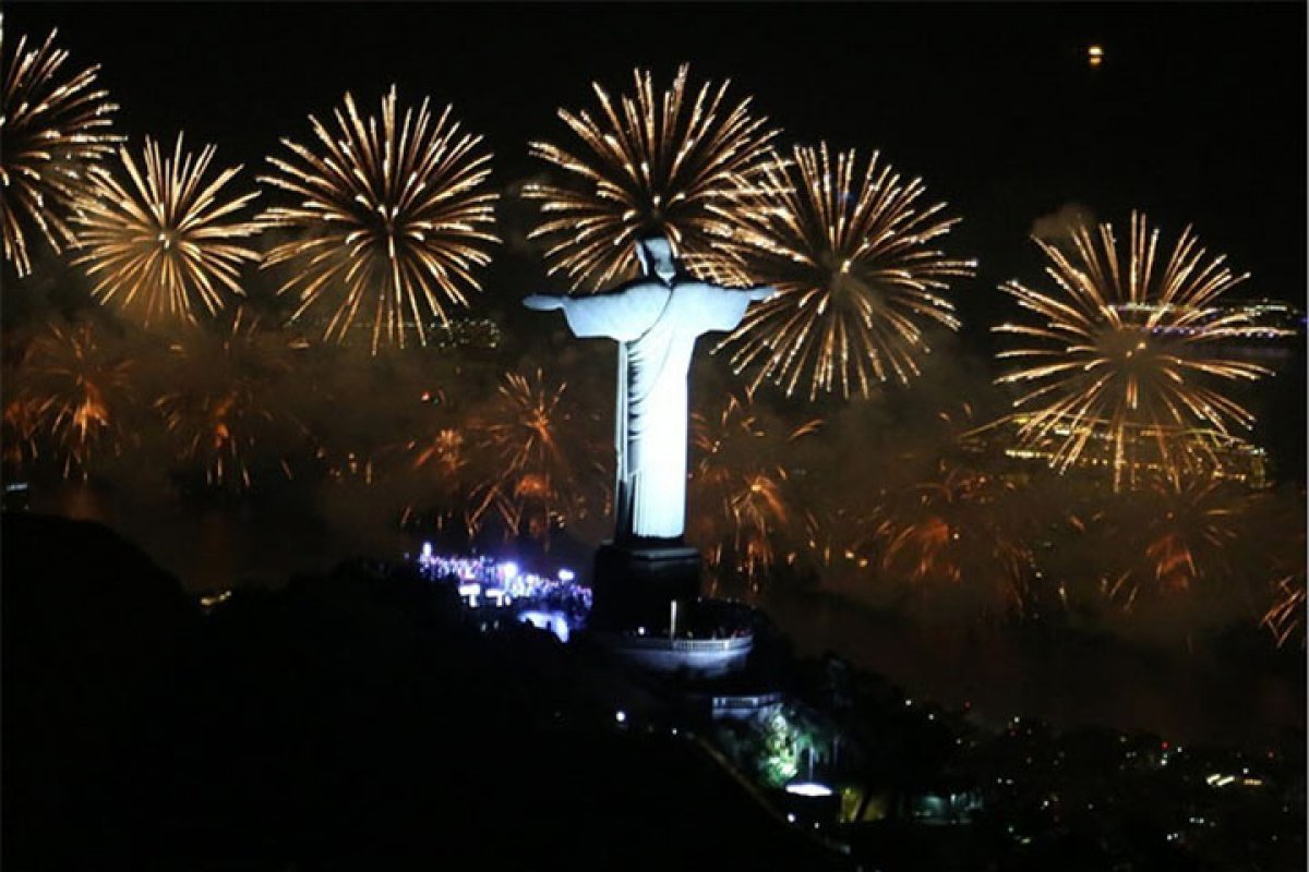 Pela primeira vez, não aparecem empresas para organizar  o réveillon do Rio do Janeiro e RioTur se desespera 