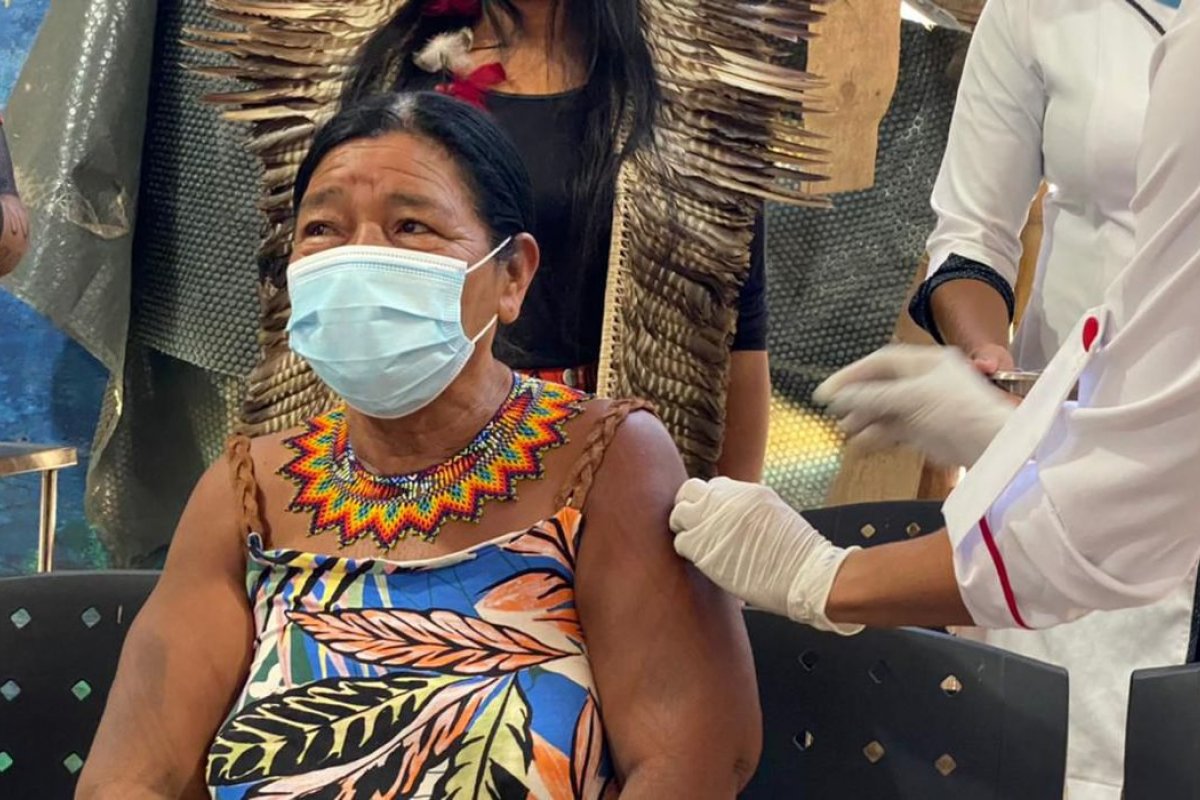 Covid-19: Governo diz que 71% dos indígenas aldeados da Amazônia ainda não foram vacinados