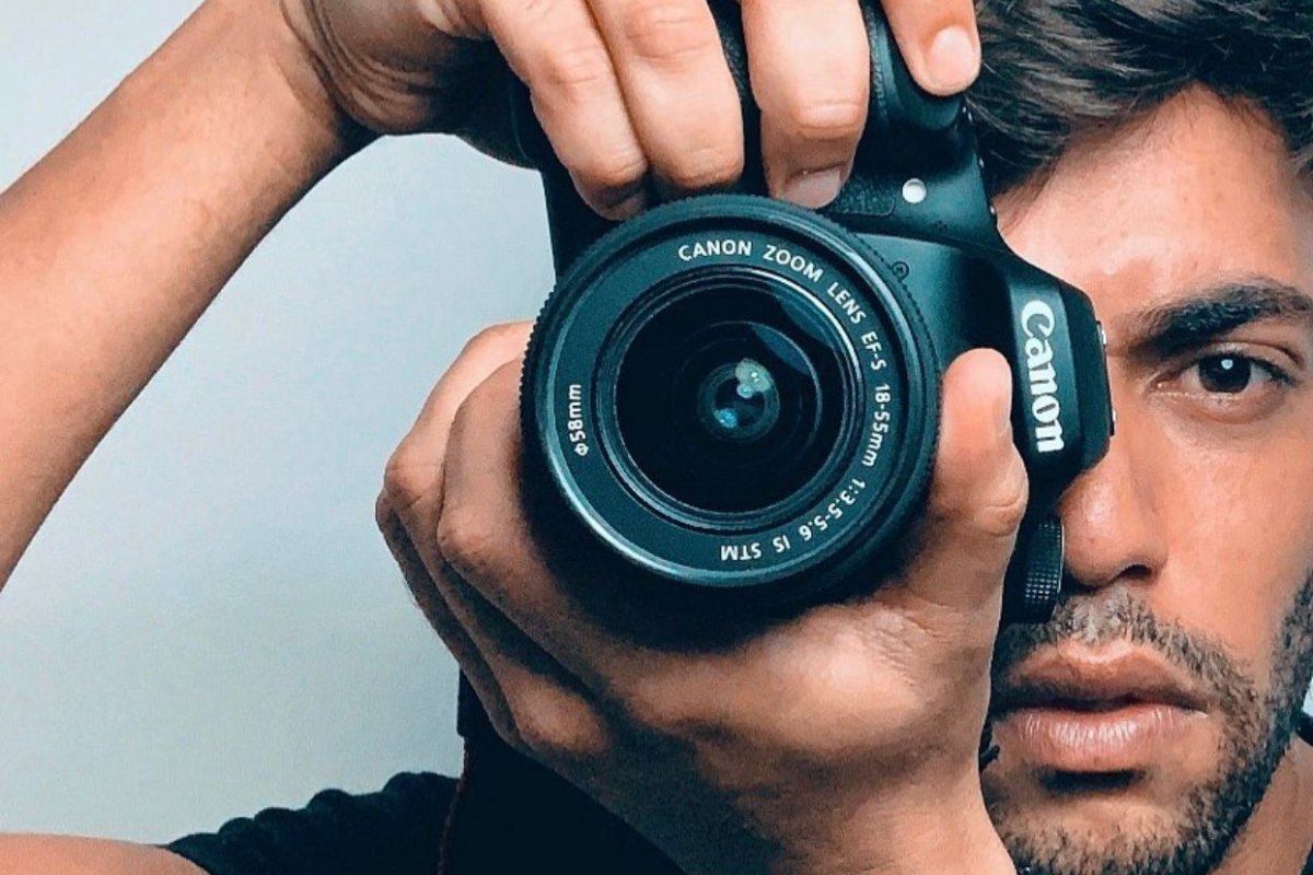 Fotógrafo baiano Iuri Marc ilustra ritos e cotidiano em terreiros de candomblé na Bahia e Itália