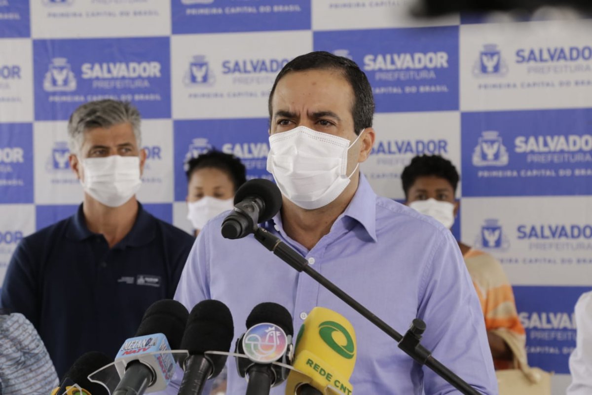 Órgãos da prefeitura tem ordem para "prender tudo e caçar alvará", diz Bruno Reis