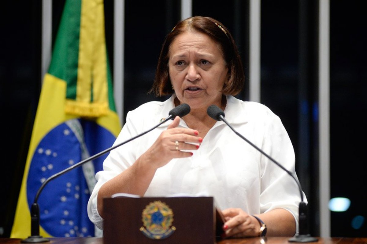 Governadores do Nordeste se manifestam contra PEC que desvincula gastos com saúde e educação