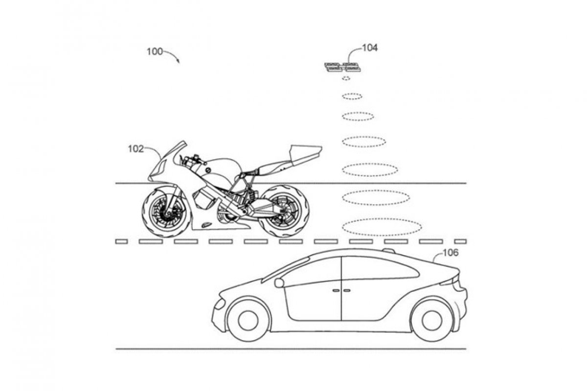 Honda registra patente de moto elétrica com drone na traseira