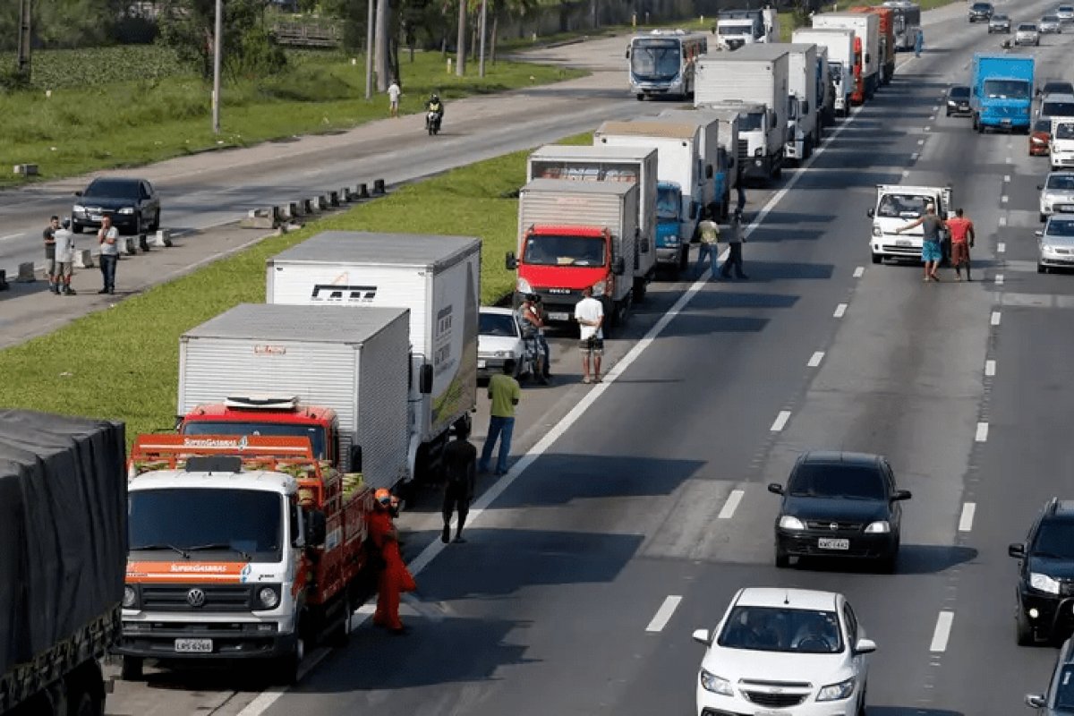 Governo lançará MEI Caminhoneiro com receita anual de até R$ 300 mil 