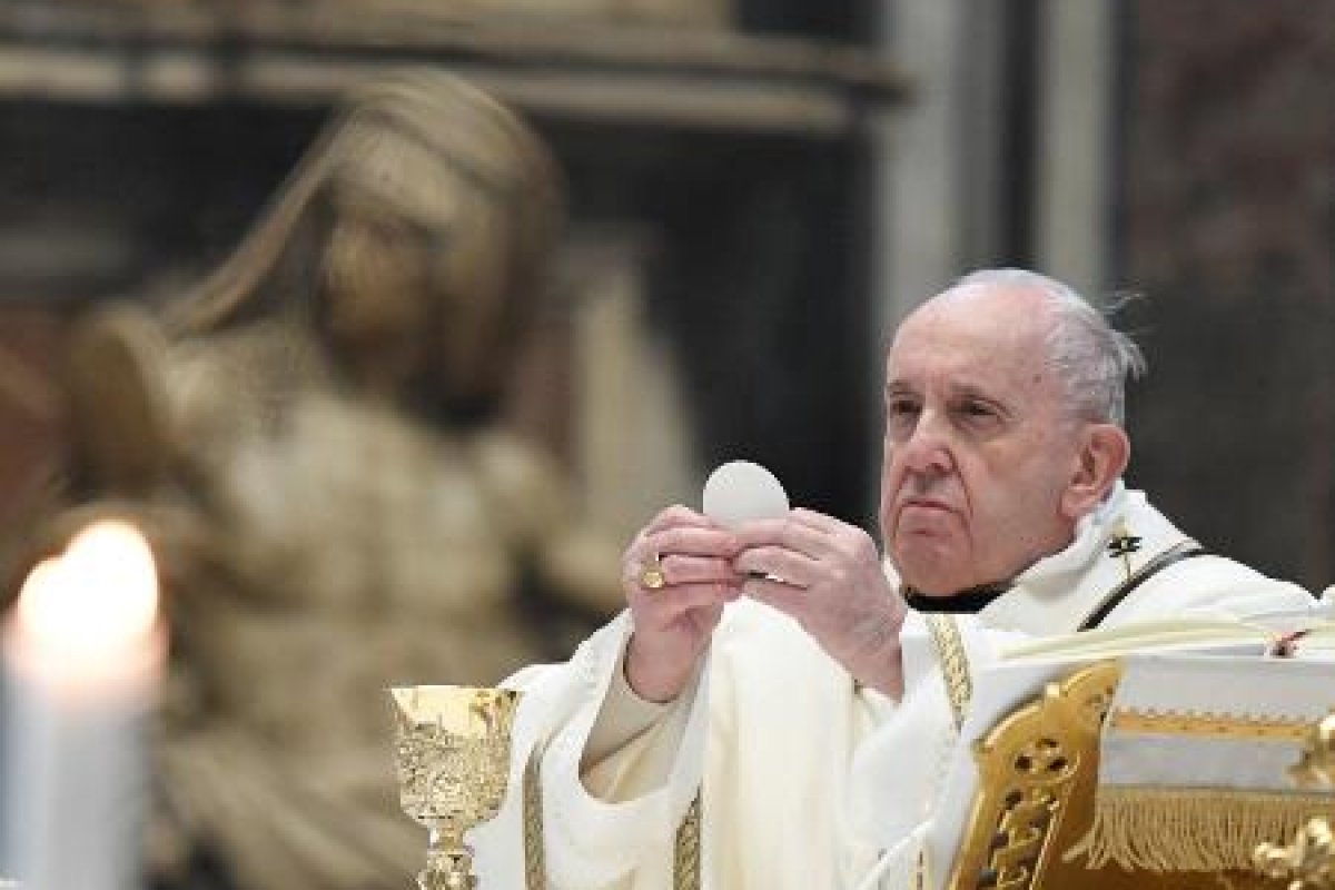 Embaixador do Vaticano no Iraque está com covid-19 