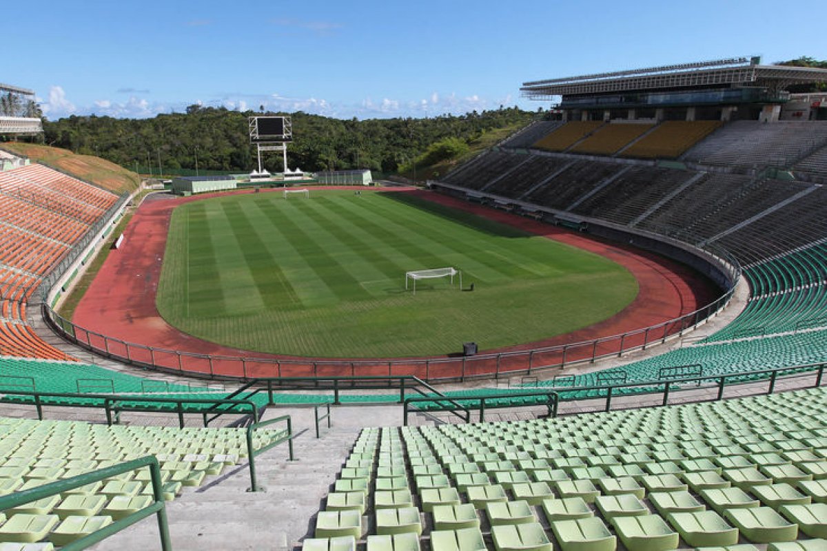 Estádio de Pituaçu volta a abrigar jogos do Bahia a partir da quarta (3)
