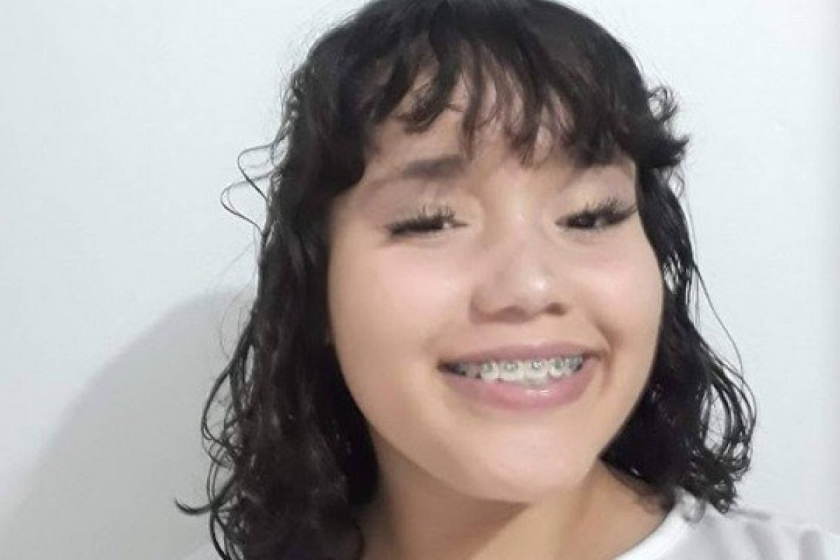 Adolescente de 13 anos morre de covid-19 após volta às aulas em SP