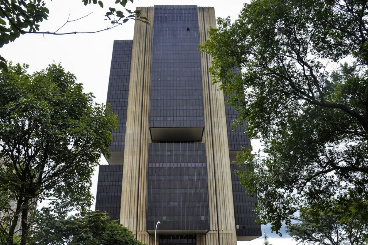Febraban afirma que aumento de CSLL para bancos tem de ser temporário