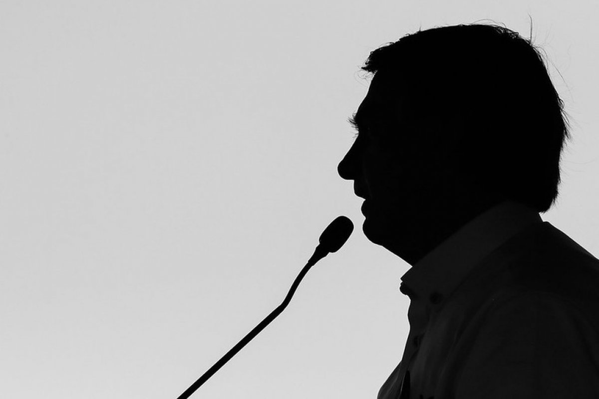 Bolsonaro cancela pronunciamento que faria nesta terça-feira 