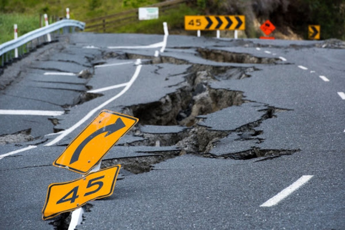 Nova Zelândia é atingida por forte terremoto e alerta de tsunami é acionado
