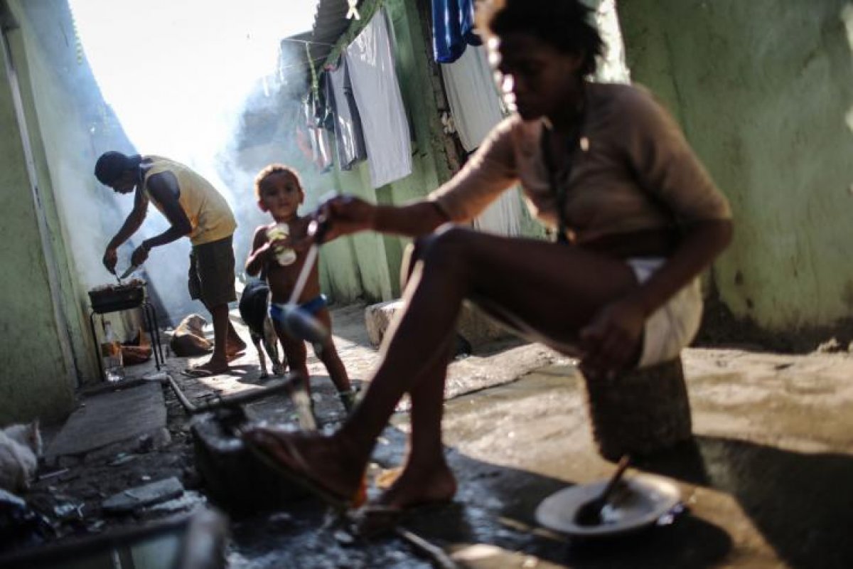 Pandemia eleva pobreza na América Latina ao nível mais alto em 12 anos