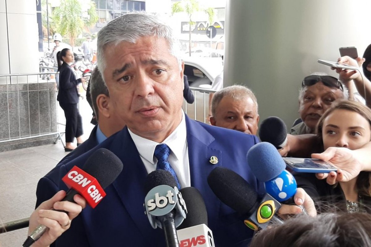 Com Covid-19, senador Major Olímpio é internado em UTI em SP