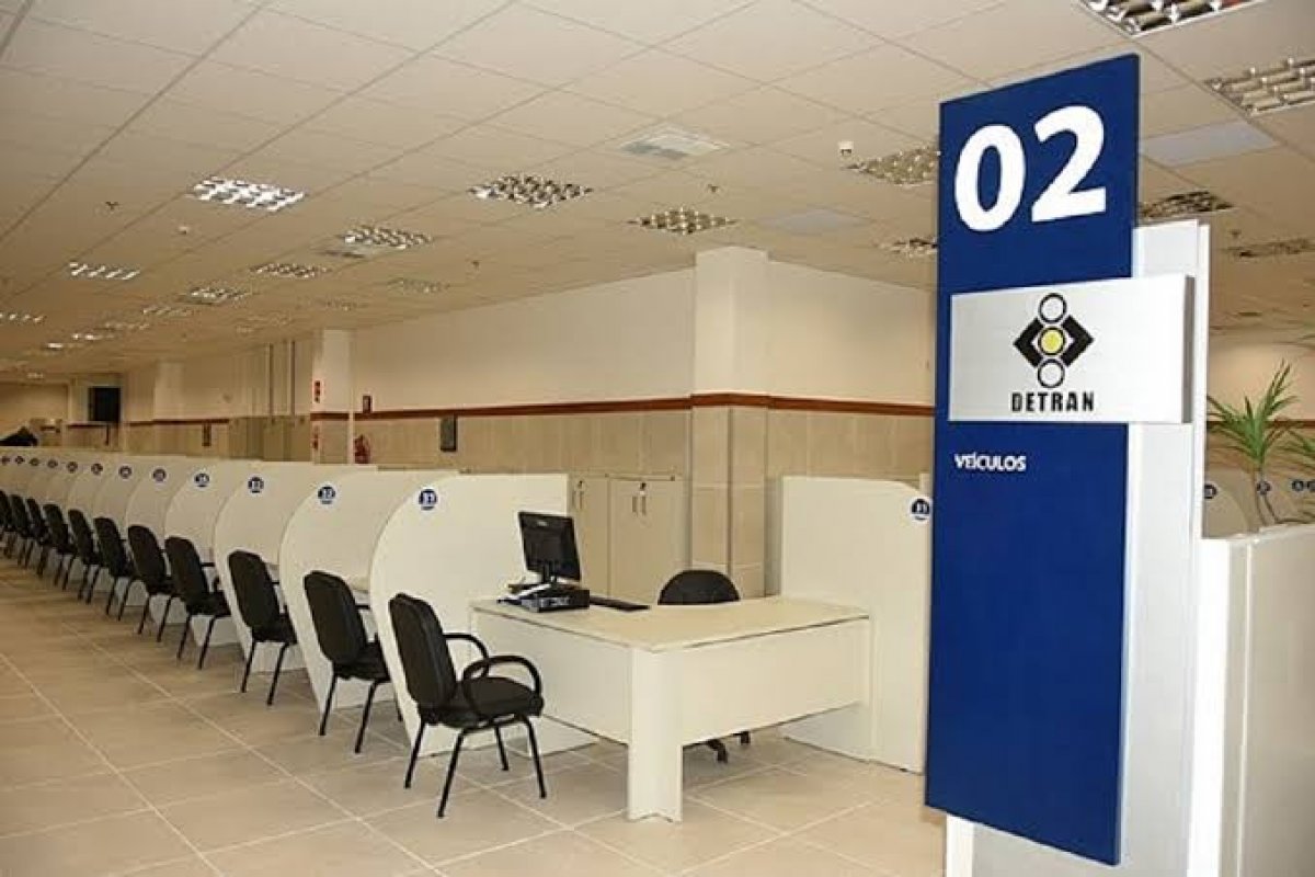 Atendimentos pelo Detran continuam suspensos em Salvador e RMS até sábado (13)