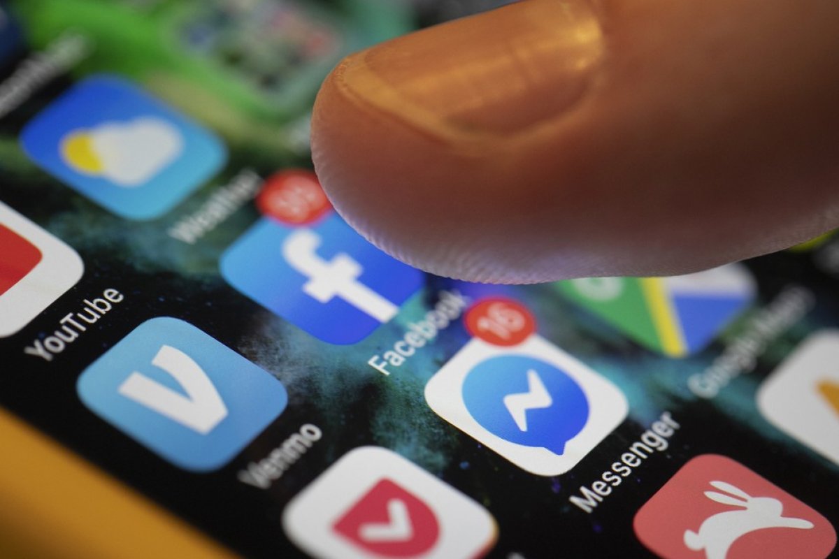 Rússia acusa Facebook de violar direitos dos cidadãos por bloquear conteúdo