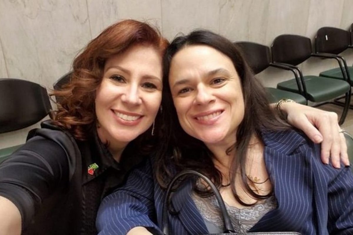"Depois de cinco anos resolveu fazer agora?", dizem Zambelli e Paschoal sobre Fachin