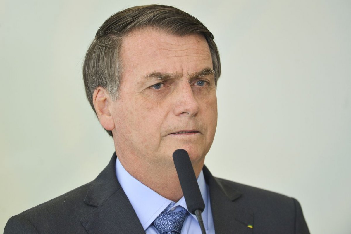 Bolsonaro fará pronunciamento oficial sobre incêndios na Amazônia