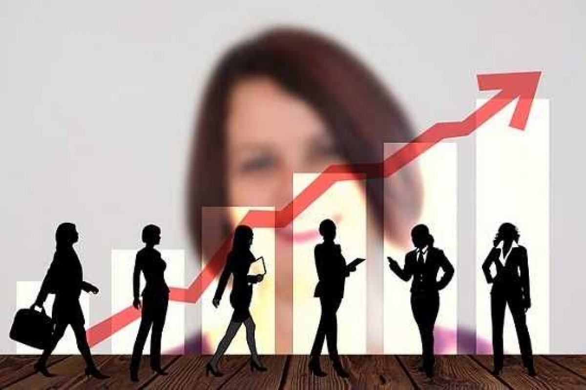 Conquistas de mulheres no mercado de trabalho devem regredir para índices de 2017, diz pesquisa da PwC
