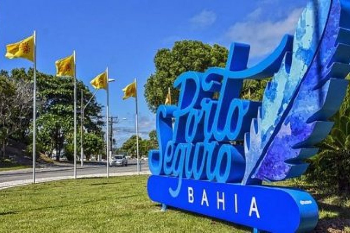 Prefeitura de Porto Seguro exige uso de máscaras nos coletivos e disponibilização de álcool em gel