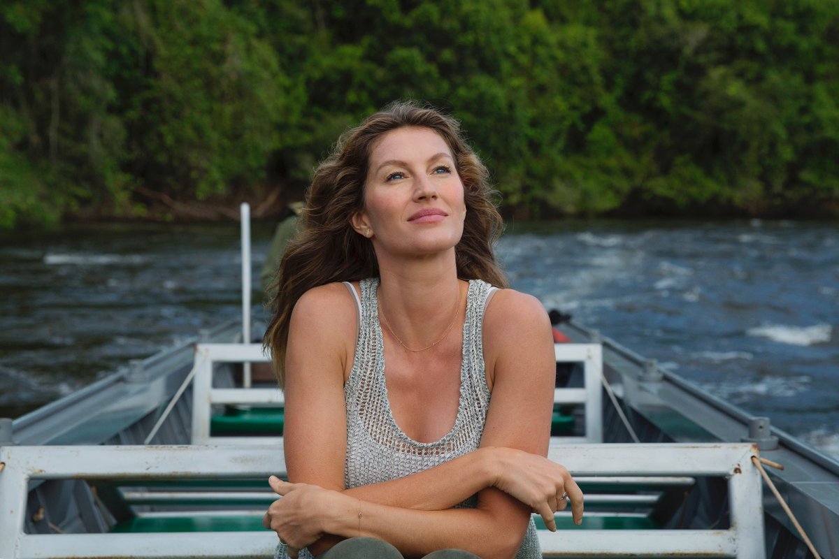 Natura Ekos e Gisele Bündchen se unem pela causa  Amazônia Viva e pela beleza consciente
