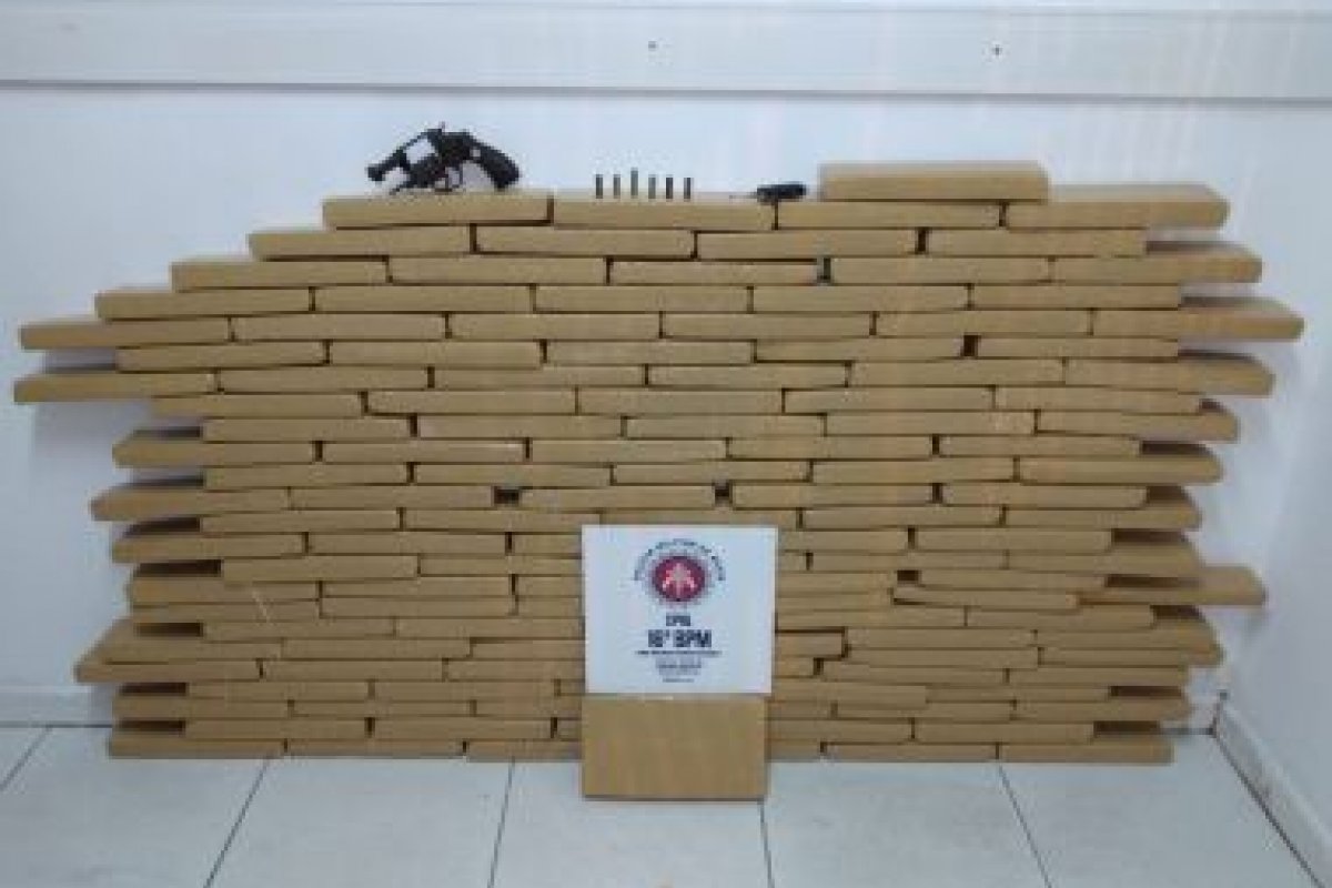 Homem morre em ação policial que apreendeu 150 kg de maconha, em Serrinha