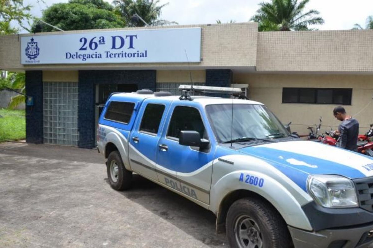 Homem acusado de roubo é preso pela DT de Araci