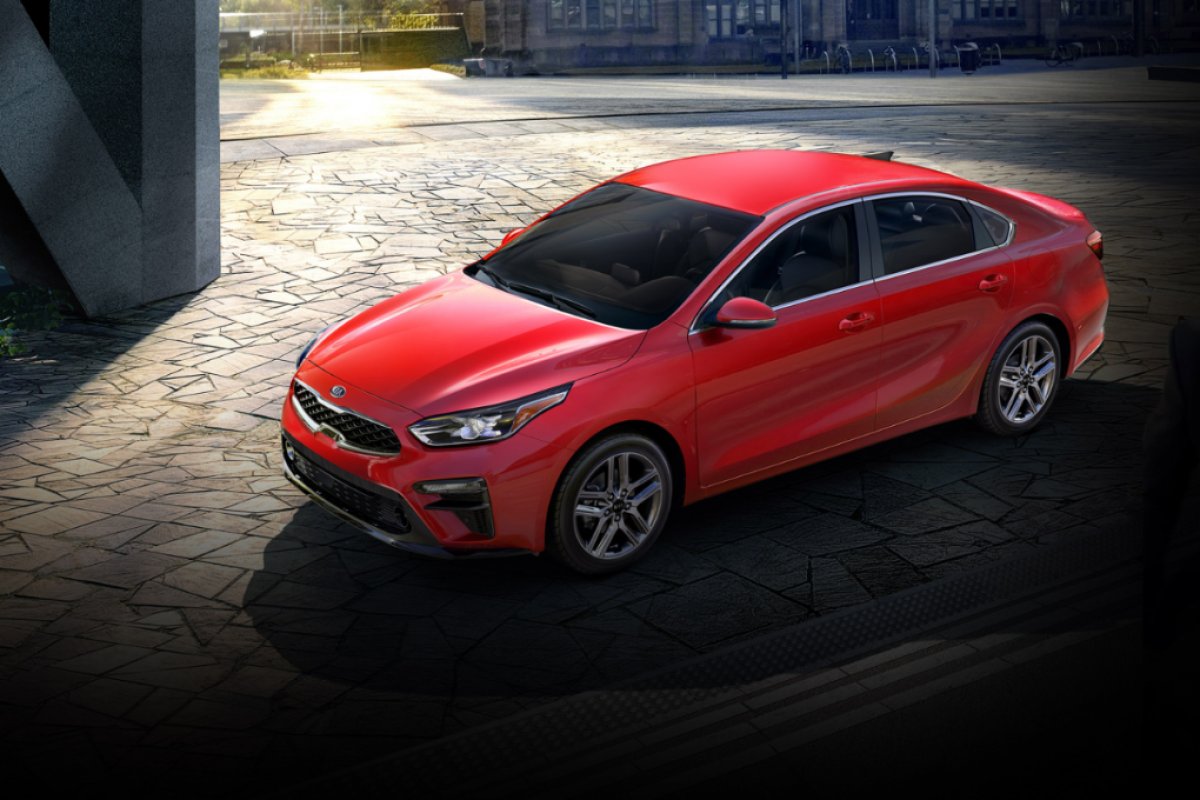 Novo Cerato chegará em outubro ao país