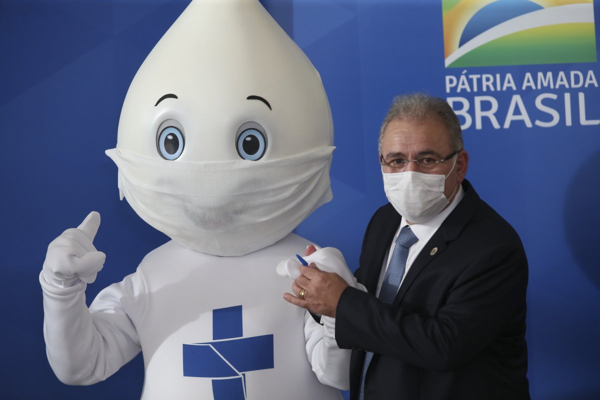 Covid-19: 11 milhões de vacinas serão distribuidas entres os estados na próxima semana, afirma Queiroga