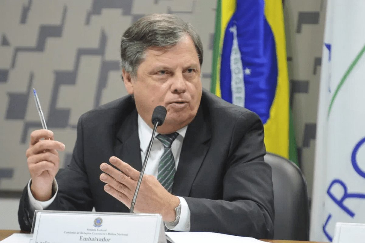 Cotado para substituir Ernesto Araújo é da ala Olavista