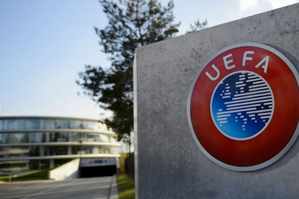 Decisão sobre novo formato da Liga dos Campeões será tomada no dia 19 de abril, diz Uefa