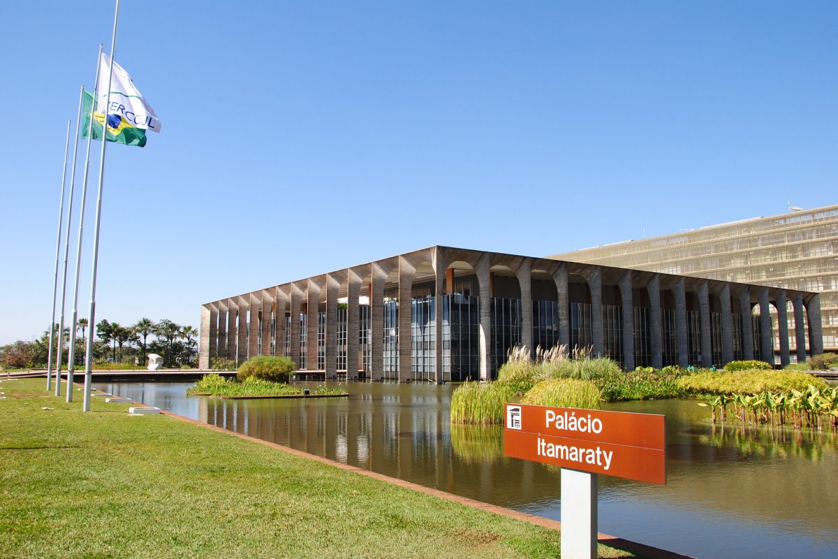Novo chanceler do Itamaraty escolhe novo secretário-geral