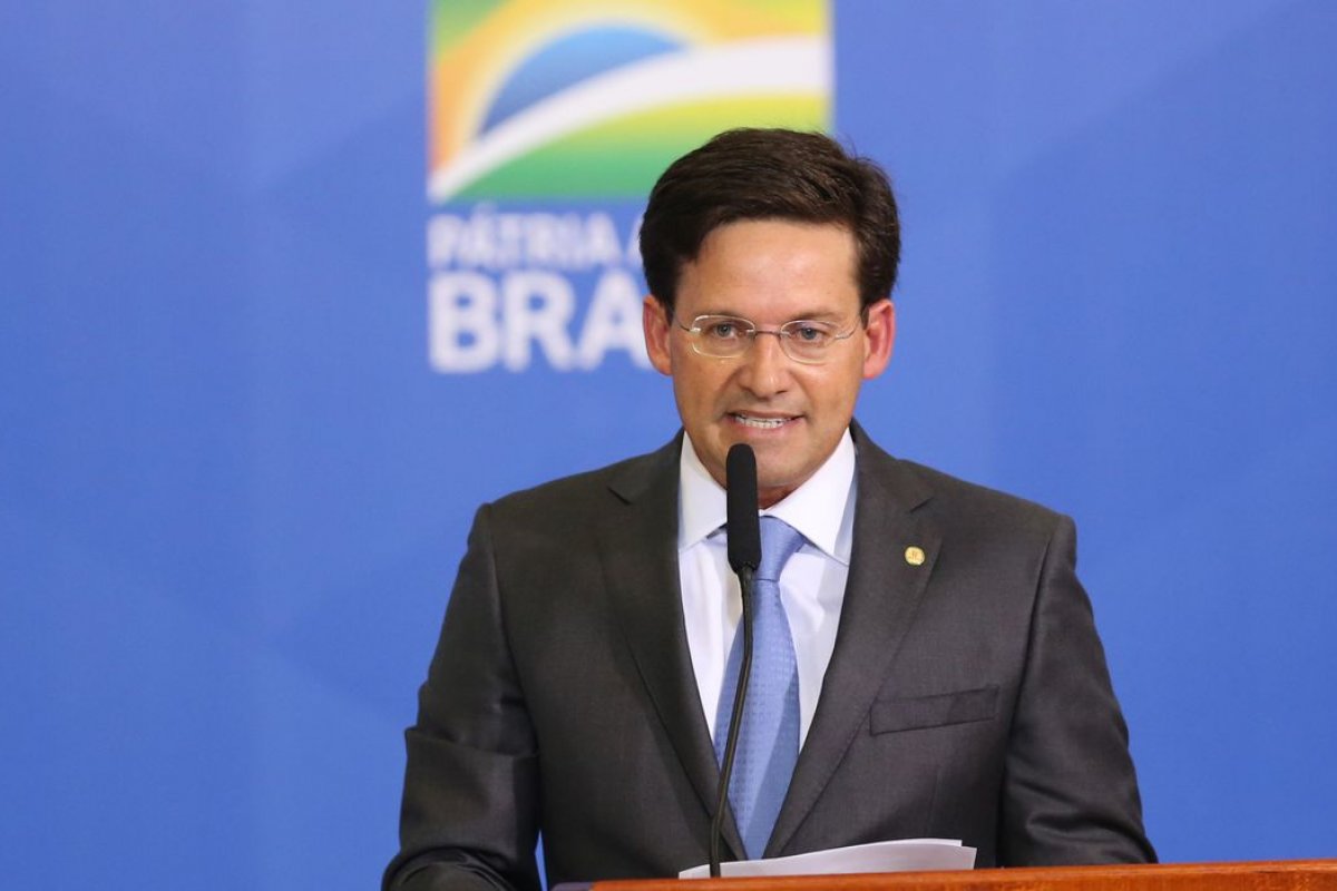 Auxílio emergencial: Governo estuda reabertura de cadastros 