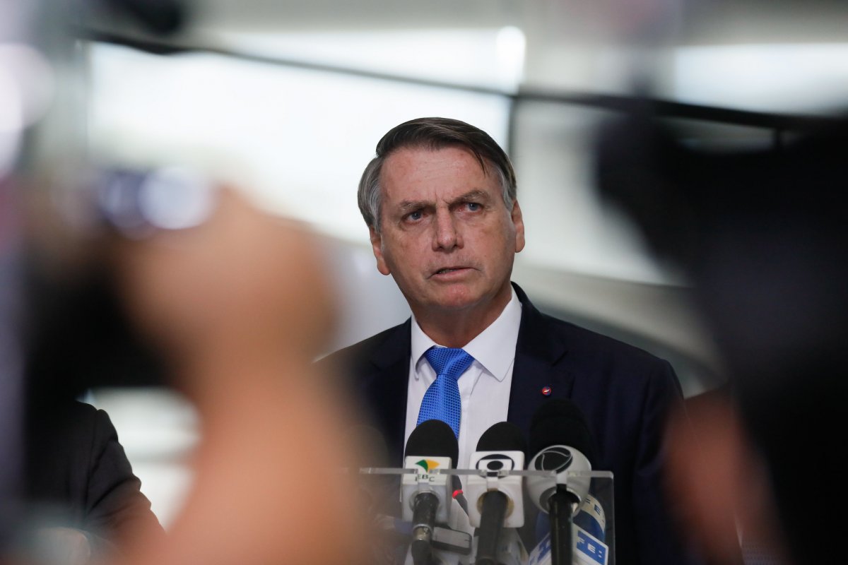 Mídia internacional destaca crise no Brasil e presidente sob pressão