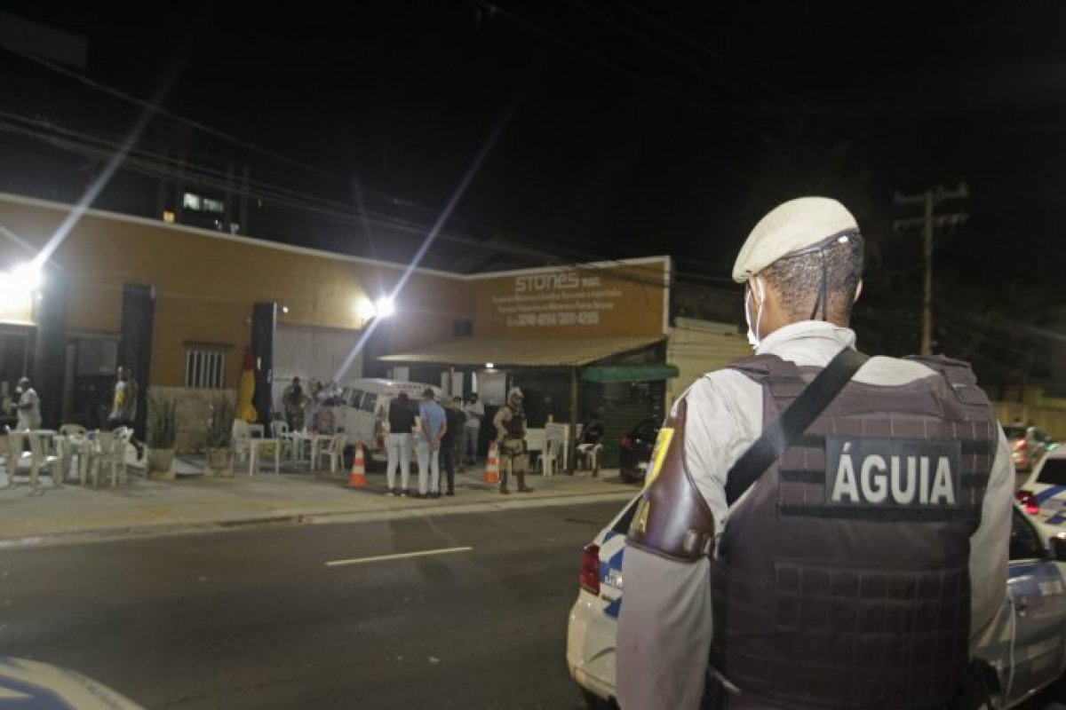 Guanambi e Brumado ampliam toque de recolher e restrição da venda de bebida