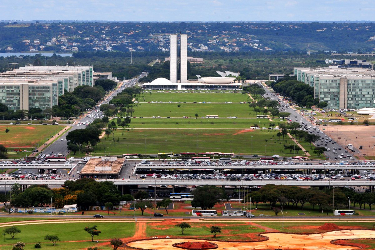 Governo estudar realizar vetos para ajustar R$ 37 bilhões do Orçamento 2021