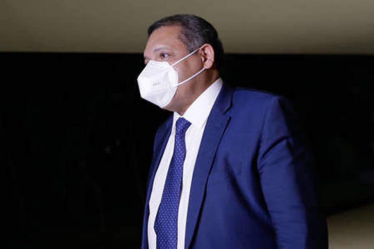 Kassio Nunes aciona a PF para prefeito de BH cumprir determinação dada por ele