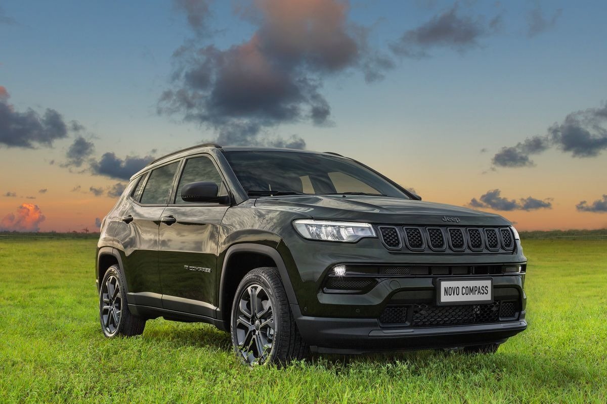 Novo Compass 1.3 turbo abre pré venda por R$ 162,9 mil: conheça 