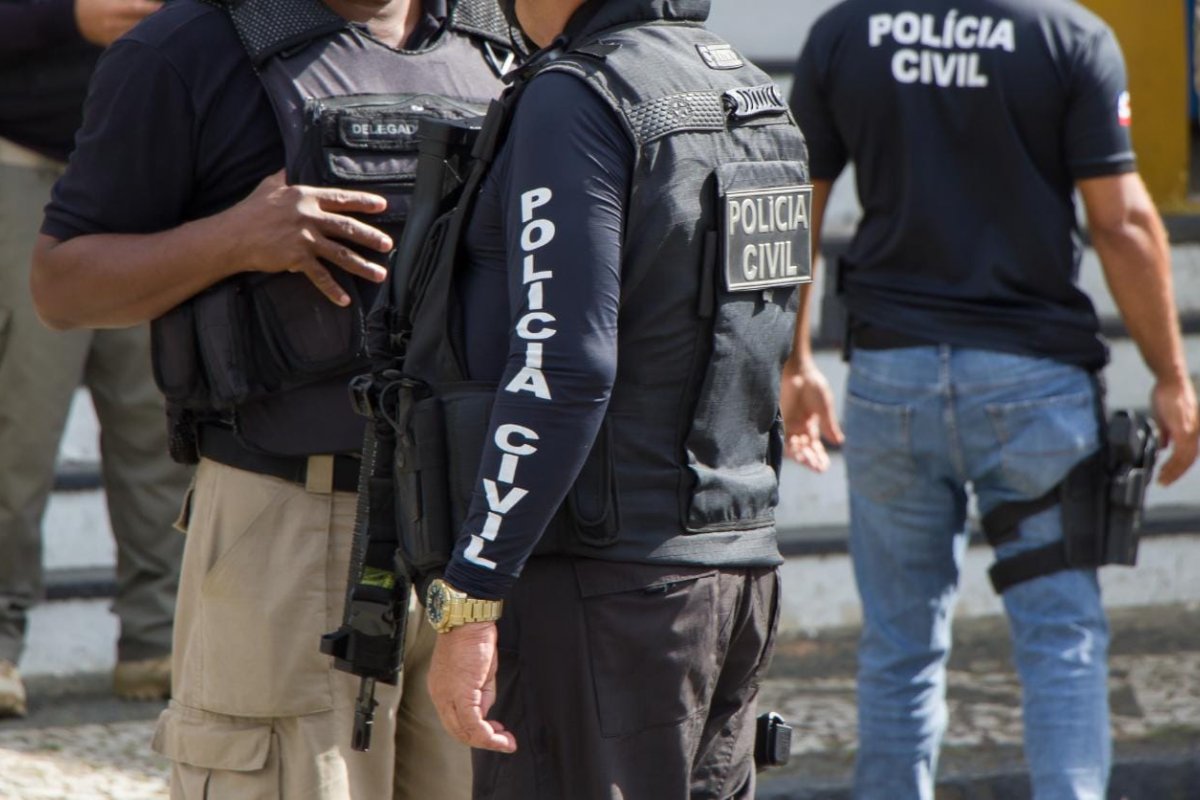 Homem de 20 anos é preso na Bahia suspeito de cometer crimes de pedofilia na internet