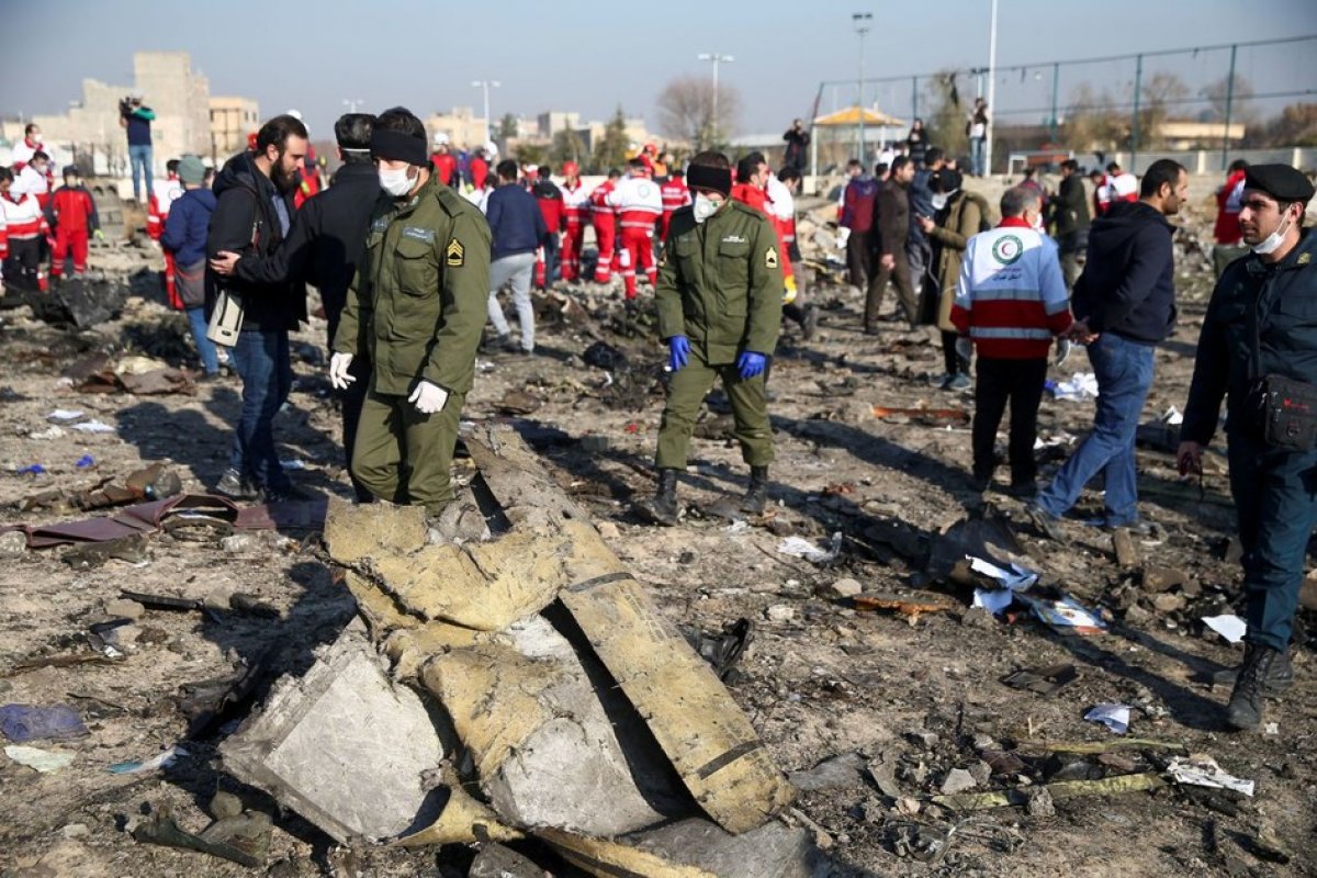 10 pessoas são indiciados no Irã por queda de avião ucraniano que provocou 185 mortes