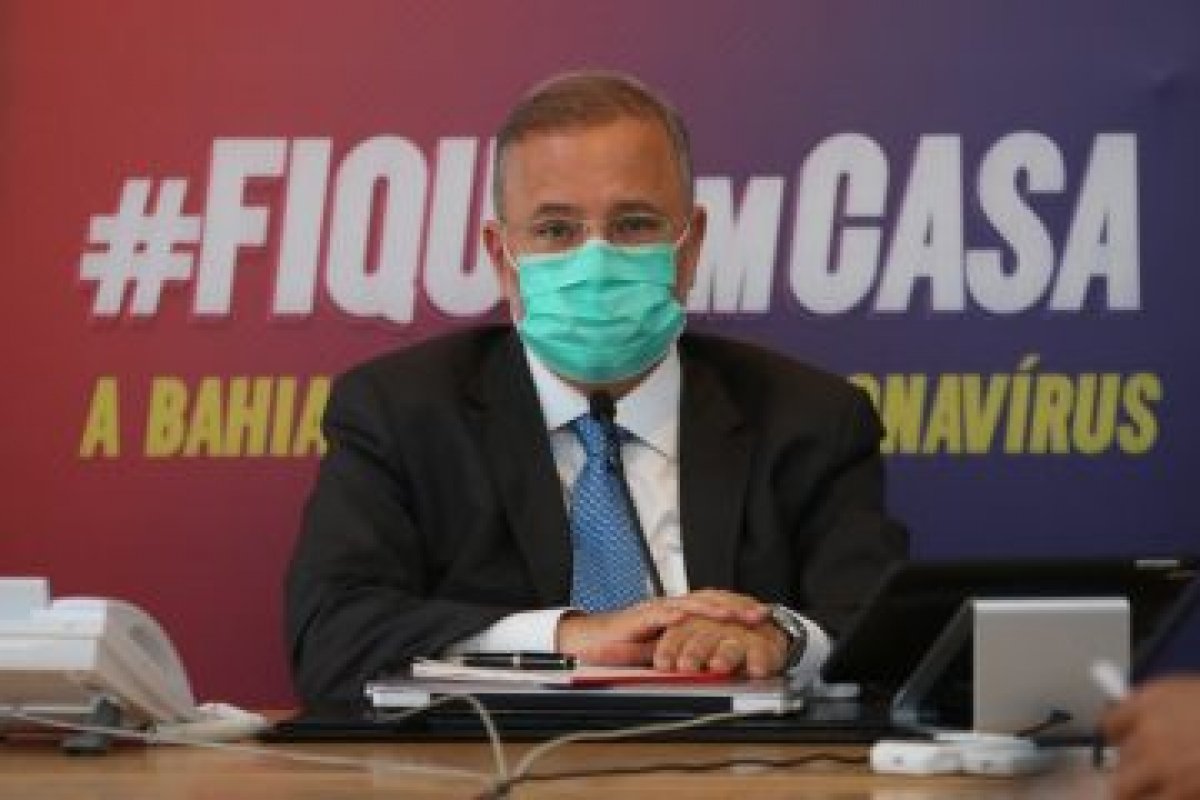 Salvador vai receber mais 40 mil doses nesta terça-feira (6), afirma Secretário de Saúde